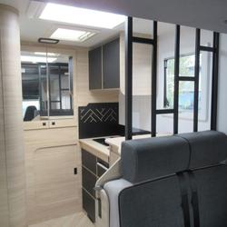 Profile Challenger 240 FORD TRANSIT La M&eacute;zi&egrave;re