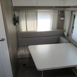 Caravane Hobby 390SF La M&eacute;zi&egrave;re