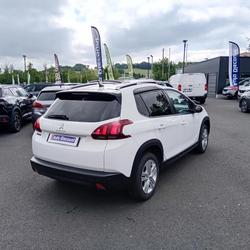 Peugeot 2008 2008 PureTech 82ch S&S BVM5 Signature Auch