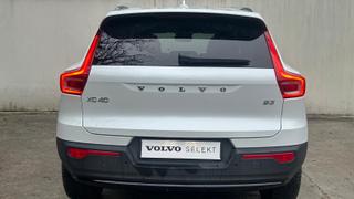 Volvo XC40  - photo 1