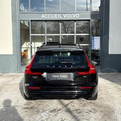 Volvo V60 V60 B4 197 ch DCT7 Ultra Style Dark Roissy-en-France