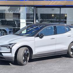 Volvo EX30 Single Extended Range 272 ch 1EDT Ultra occasion - Saint-Ouen-l'Aum&ocirc;ne - photo 2/36