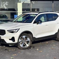 Volvo XC40 B3 163 ch DCT7 Ultra occasion - Saint-Ouen-l'Aum&ocirc;ne - photo 2/42