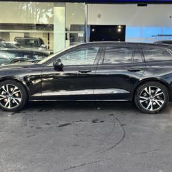 Volvo V60 Micro hybride essence B4 197 ch DCT7 Ultra Style Dark occasion - Saint-Ouen-l'Aum&ocirc;ne - photo 3/41