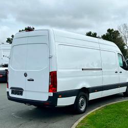 Mercedes Sprinter 319 CDI V6 3.0L 43S 3T5 Propulsion Lourd 7G-Tronic Bellevigny