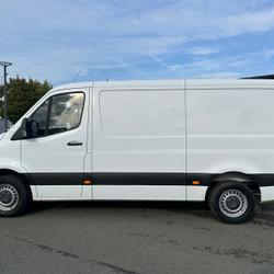 Mercedes Sprinter 311 CDI Fourgon Standard FG 37 3,5t occasion - Rives-du-Loir-en-Anjou - photo 2/17