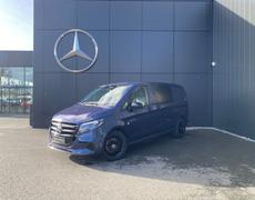 Mercedes Vito Rives-du-Loir-en-Anjou