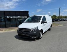 Mercedes Vito Rives-du-Loir-en-Anjou