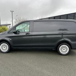 Mercedes Vito e 112 Fourgon Long eVito 60kWh LG Rives-du-Loir-en-Anjou