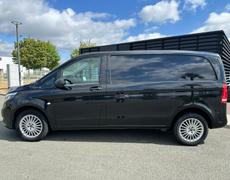 Mercedes Vito Rives-du-Loir-en-Anjou