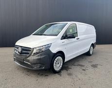 Mercedes Vito Rives-du-Loir-en-Anjou
