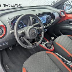 Toyota Aygo X 1.0 VVT-i 72 Design occasion - Mouilleron-le-Captif - photo 3/22
