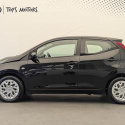 Toyota Aygo 1.0 VVT-i x-play occasion - Mouilleron-le-Captif - photo 2/25