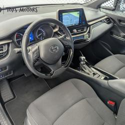 Toyota C-HR Hybrid Edition 1.8 122 ch occasion - Les Sables-d'Olonne - photo 3/23