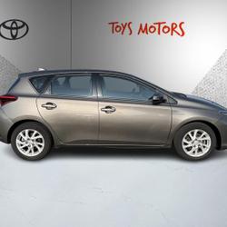 Toyota Auris 1.8 HYBRID 136 CVT AUTO DESIGN 16 Les Sables-d'Olonne