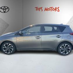 Toyota Auris 1.8 HYBRID 136h DESIGN occasion - Royan - photo 2/12
