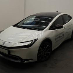 Toyota Prius V Hybride Rechargeable 223ch Design PHEV 2.0L Aytr&eacute;