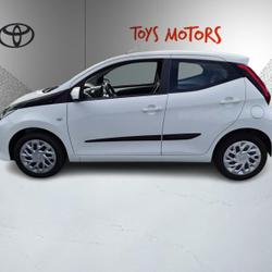 Toyota Aygo 1.0 VVT-i x-play x-app occasion - Rochefort - photo 2/20