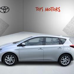 Toyota Auris Hybride 136h Dynamic Tours
