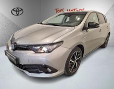 Toyota Auris Tours