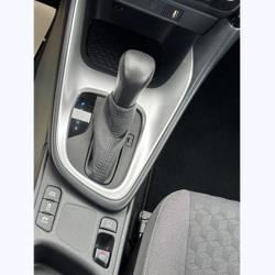 Toyota Yaris Hybride 116h France Business Tours