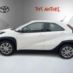 Toyota Aygo X Dynamic 1.0 72 ch occasion - Le Petit-Quevilly - photo 2/18