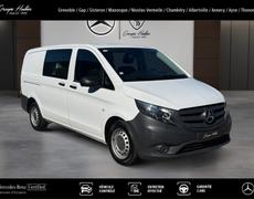 Mercedes Vito Nivolas-Vermelle