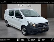 Mercedes Vito Nivolas-Vermelle