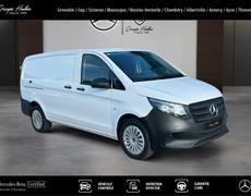Mercedes Vito Nivolas-Vermelle