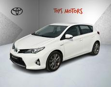 Toyota Auris Blendecques