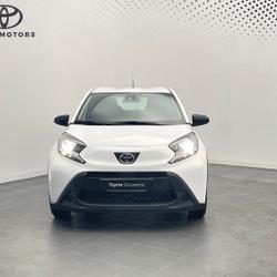 Toyota Aygo X 1.0 S-CVT 72 Dynamic Sequedin