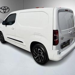 Toyota Proace City Medium 1.2L 110 VVT-I Start H&oelig;nheim