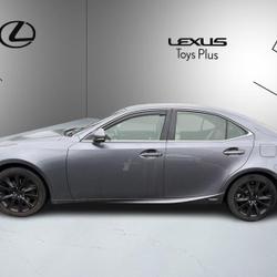 Lexus IS 300h Luxe Max&eacute;ville