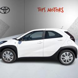 Toyota Aygo X 1.0 VVT-i 72 Dynamic Max&eacute;ville