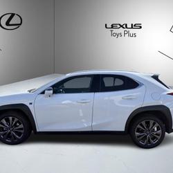 Lexus UX 300h 2WD F SPORT Design Max&eacute;ville