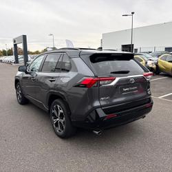 Toyota RAV4 Hybride PHEV AWD Collection Max&eacute;ville