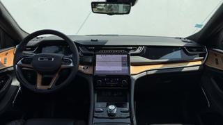 Jeep Grand Cherokee  - photo 4