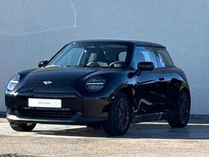 Mini Cooper - Cooper Electric E Essential - 24 980 €