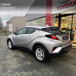 Toyota C-HR 122h Dynamic 2WD E-CVT MY22 Saint-Malo