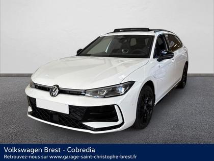 Volkswagen Passat - 1.5 eHybrid 272ch R-Line DSG6 - 51 890 €