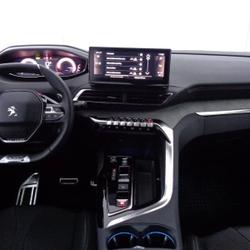 Peugeot 3008 1.2 PureTech 130ch S&S GT EAT8 Vitr&eacute;