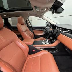 Jaguar FPace P400e Plug-in-Hybrid R-Dynamic Black BVA8 AWD Le Cannet