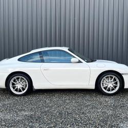 Porsche Carrera 320ch Carrera 4 TipTronic - Toit ouvrant / Carplay / Si&egrave;ges chauffants Estancarbon