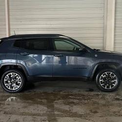 Jeep Compass 1.3 Turbo T4 240ch PHEV 4xe Trailhawk AT6 eAWD Estancarbon
