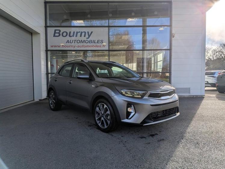 Kia Stonic  - 22 190 €