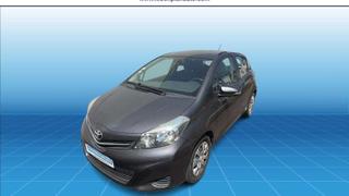 Toyota Yaris  - Dynamic - photo 0