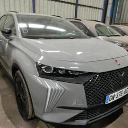 DS DS7 E-TENSE 4x4 300 Performance Line + TOIT OUVRANT / HIFI FOCAL / COFFRE ELEC S&eacute;n&eacute;