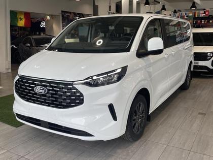 Ford Tourneo Custom - 320 L2H1 2.0 EcoBlue 170ch Titanium BVA8 - 58 999 €