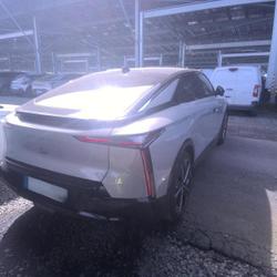 DS Num&eacute;ro 8 Electrique 350ch 97,2kWh Long Range Etoile AWD / Intrieur Cuir Nappa Noir Basalte / FOCAL Brest