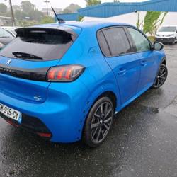 Peugeot 208 e-208 136ch GT Vernouillet
